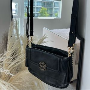 Tory Burch Amanda Foldover Crossbody Bag Black Leather